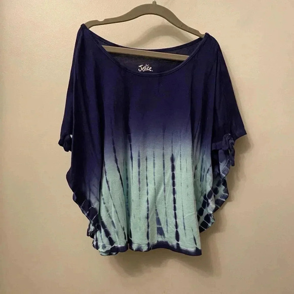 Justice Other - Justice girls 7/8 blue and aqua tie dye flowy batwing top medium